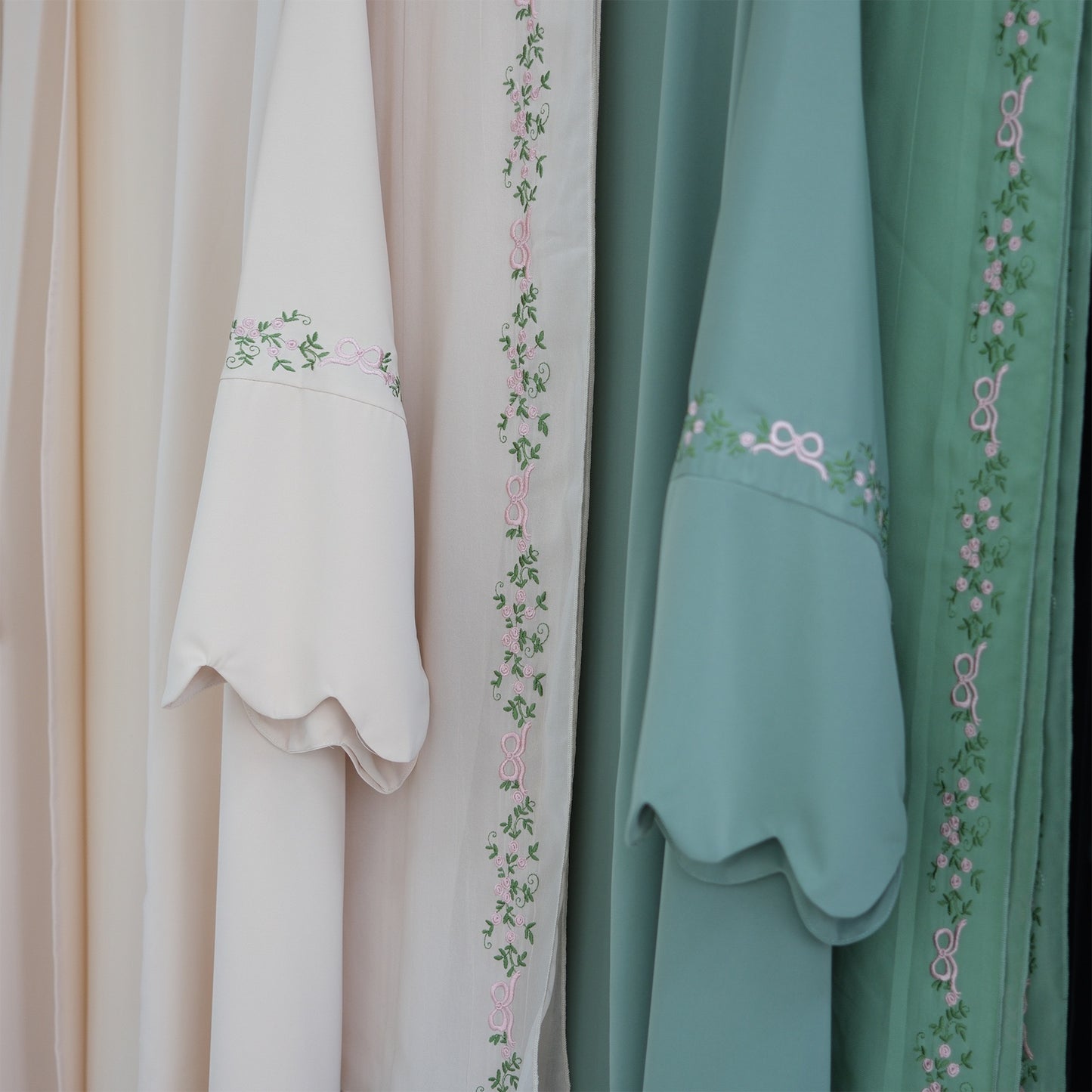 Rosette Floral Embroidered Abaya Set (EG143)
