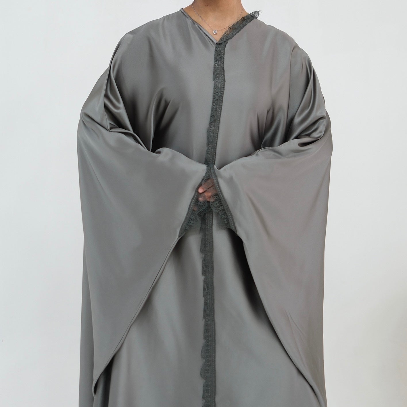 Amirah Butterfly Abaya (EG145)