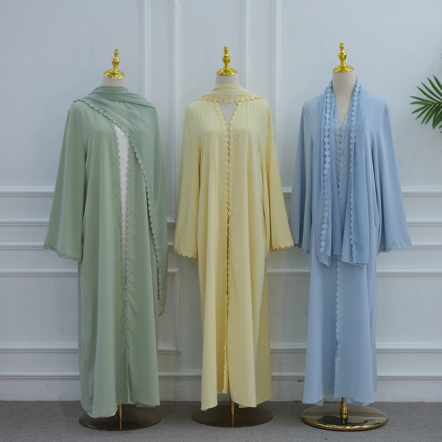 The Bloom Abaya Couture 
(EG137)