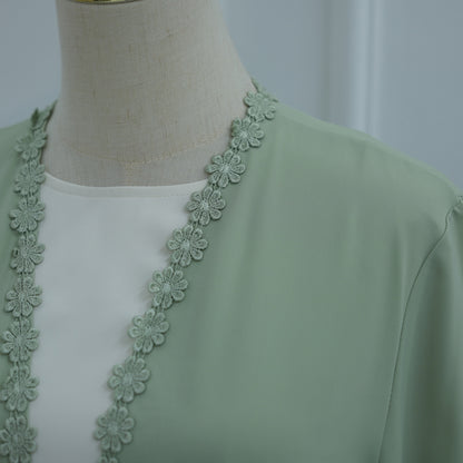 The Bloom Abaya Couture 
(EG137)