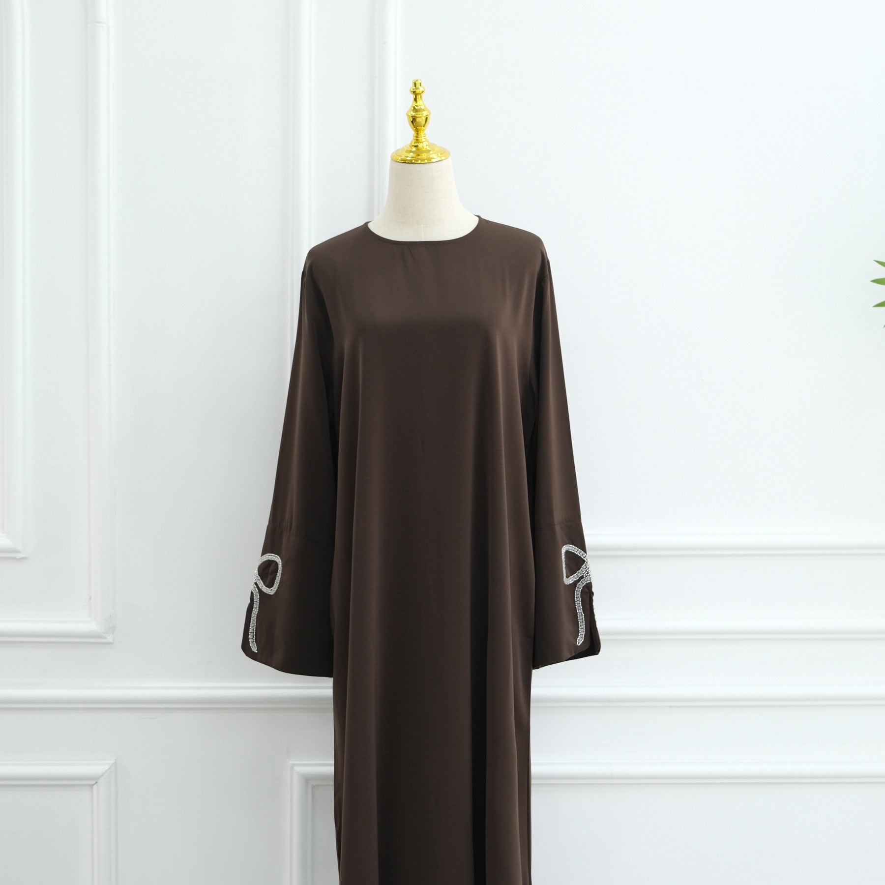 Cherry Fawn Handcrafted Silver Bow Sleeves Abaya (EG124) - Elara Global