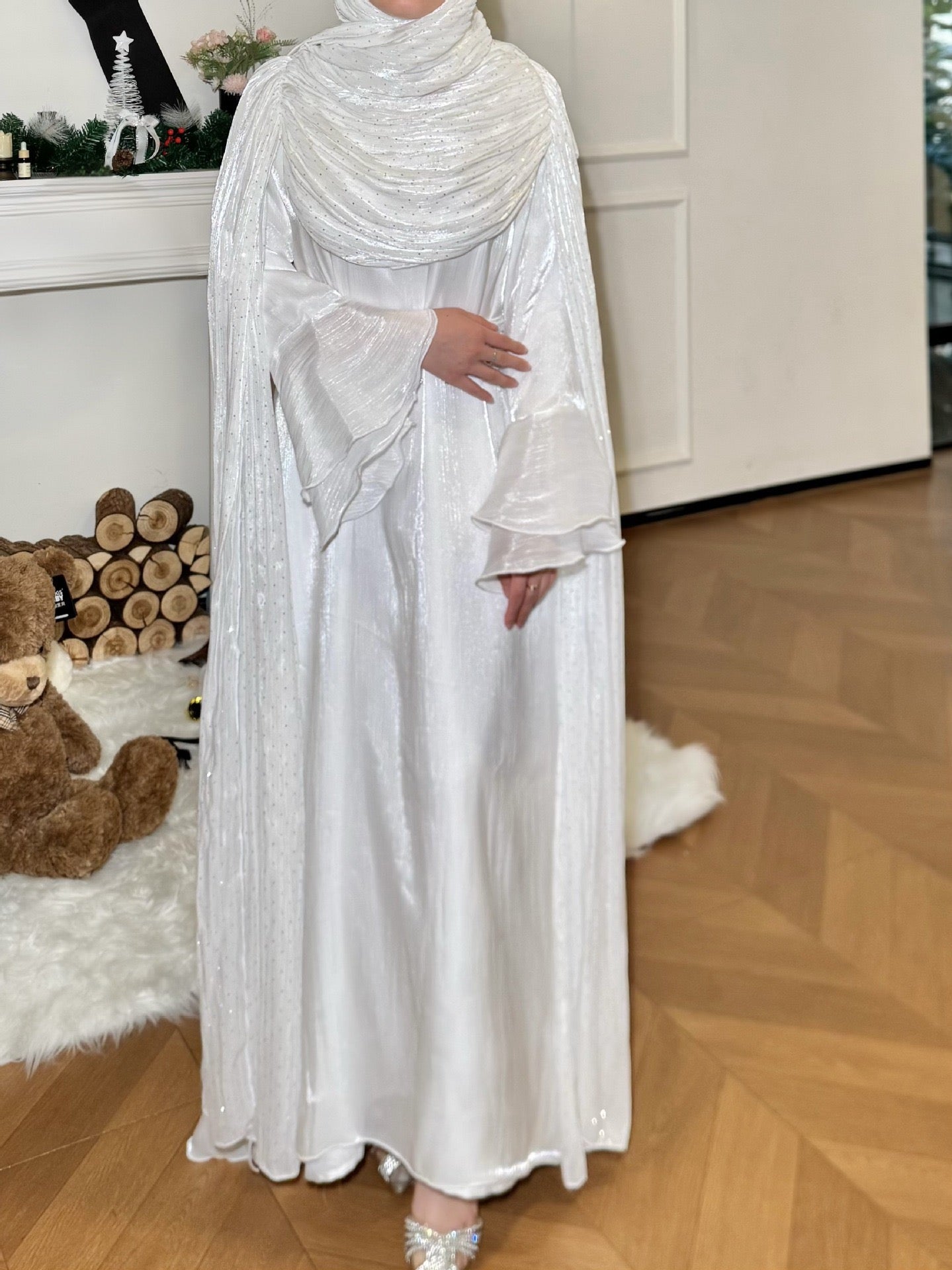 Elegant Pleated Cape Abaya with Hijab (EG126) - Elara Global