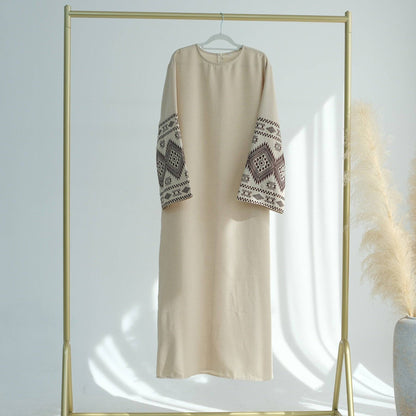 Embroidered Closed Linen Abaya (EG103) - Elara Global