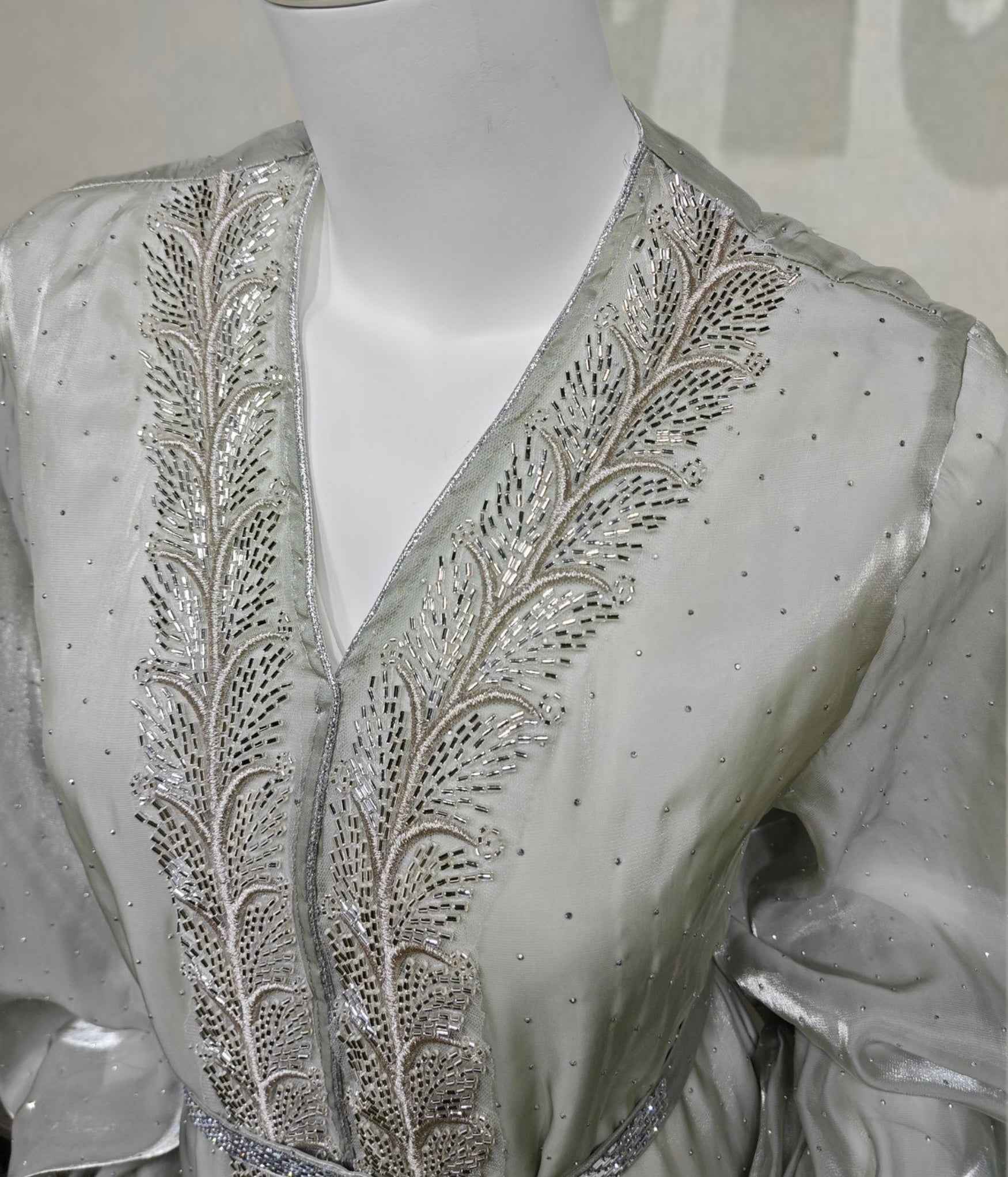 Ethereal rhinestoned Arabic Hand - Embroidered 2 - piece Set - Elara Global