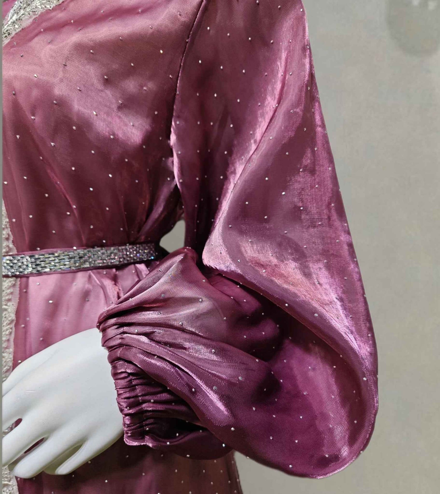 Ethereal rhinestoned Arabic Hand - Embroidered 2 - piece Set - Elara Global