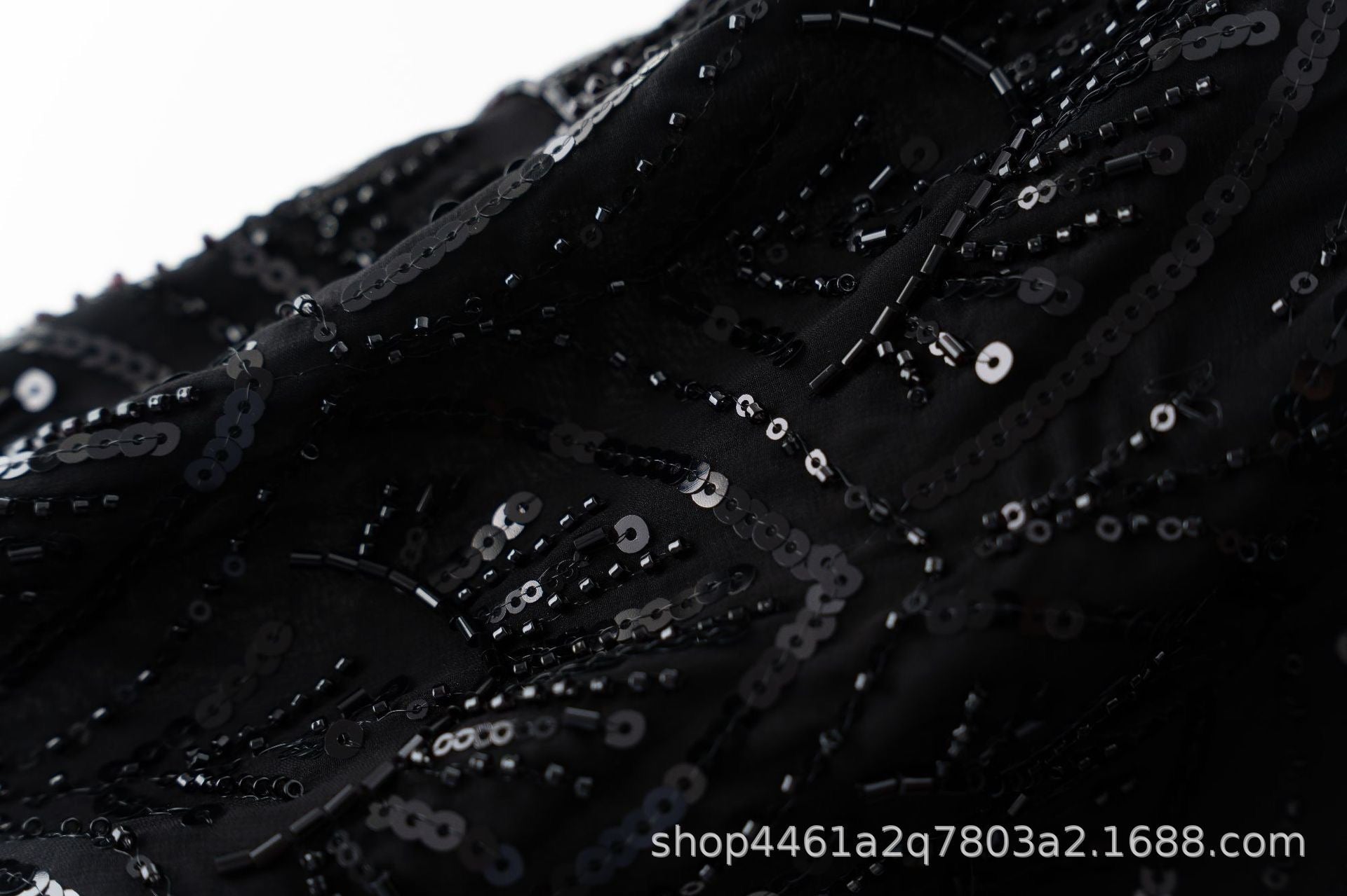Handmade Beaded Luxury Abaya With Hijab (EG111) - Elara Global