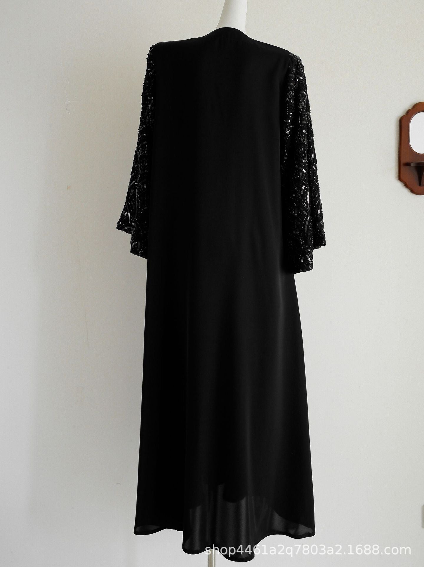 Handmade Beaded Luxury Abaya With Hijab (EG111) - Elara Global