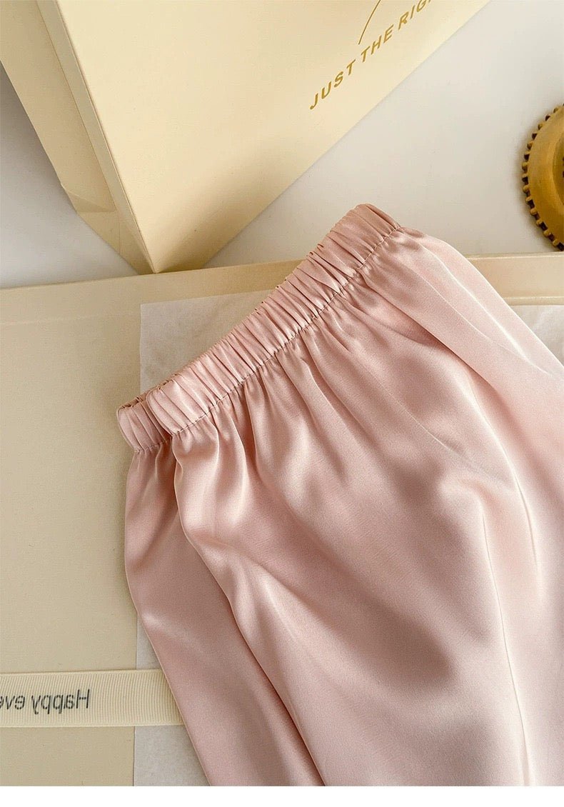 High - Quality Ice Silk French Palace Style Lace Luxury Three - Piece set - Elara Global