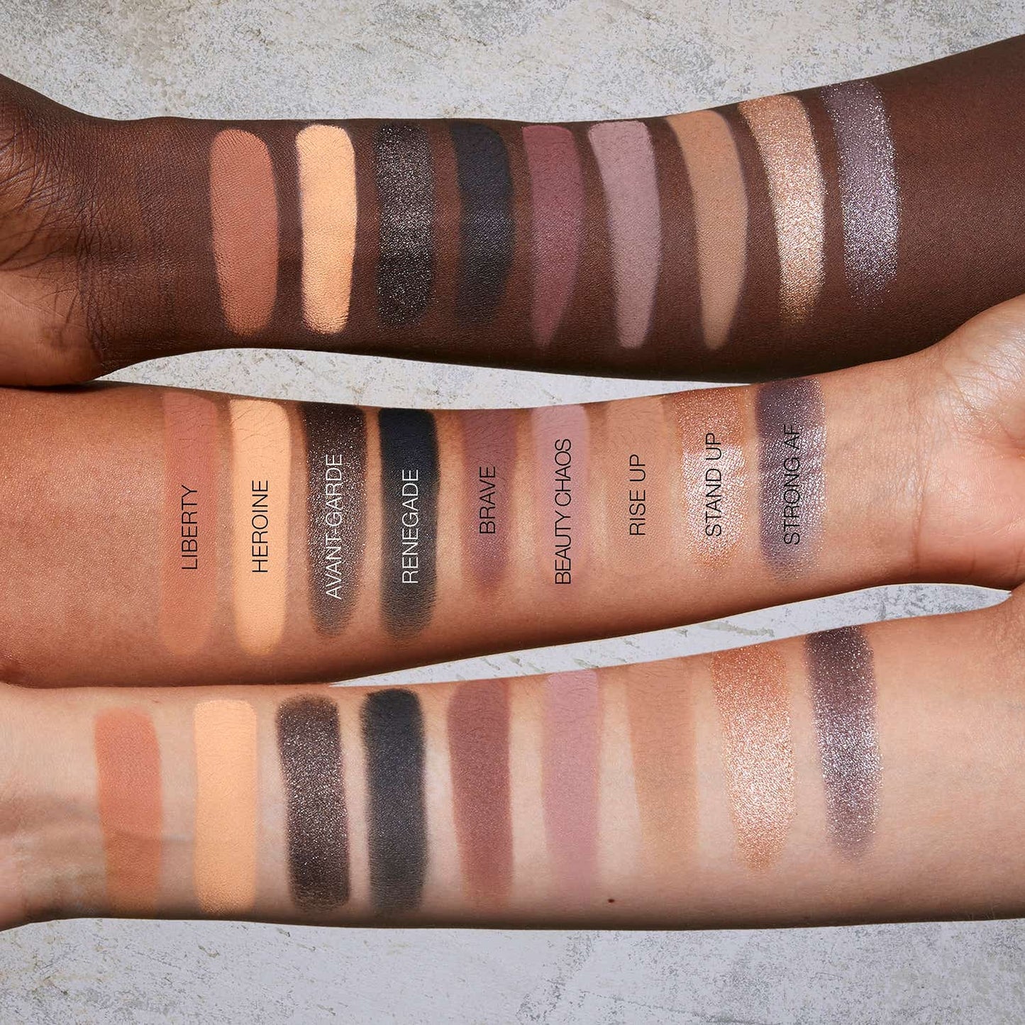 Huda Beauty Pretty grunge Eyeshadow Palette - Elara Global