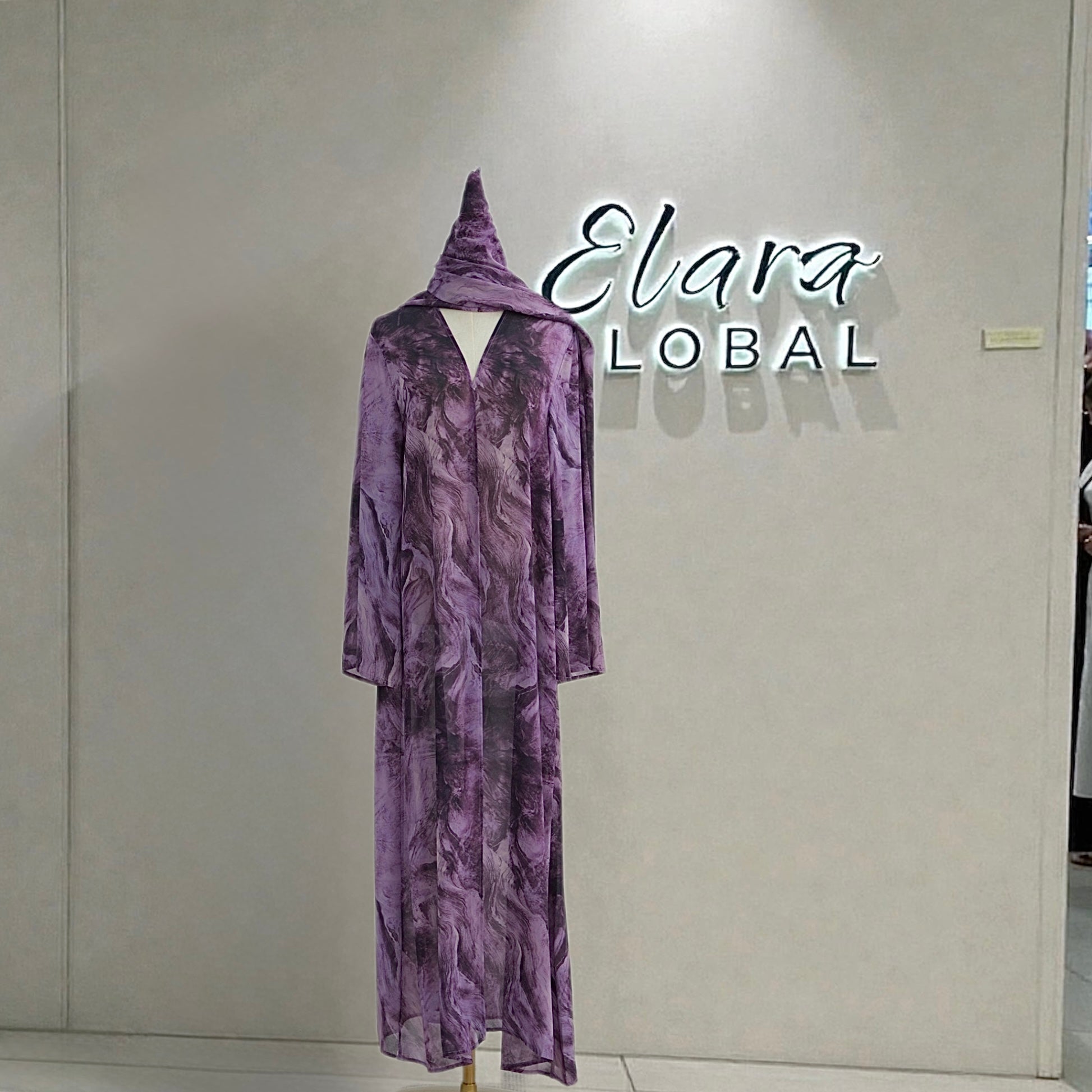 Printed Cardigan & Abaya Collection | Modest Luxury Loungewear, Feather Print Robes (EG127) - Elara Global