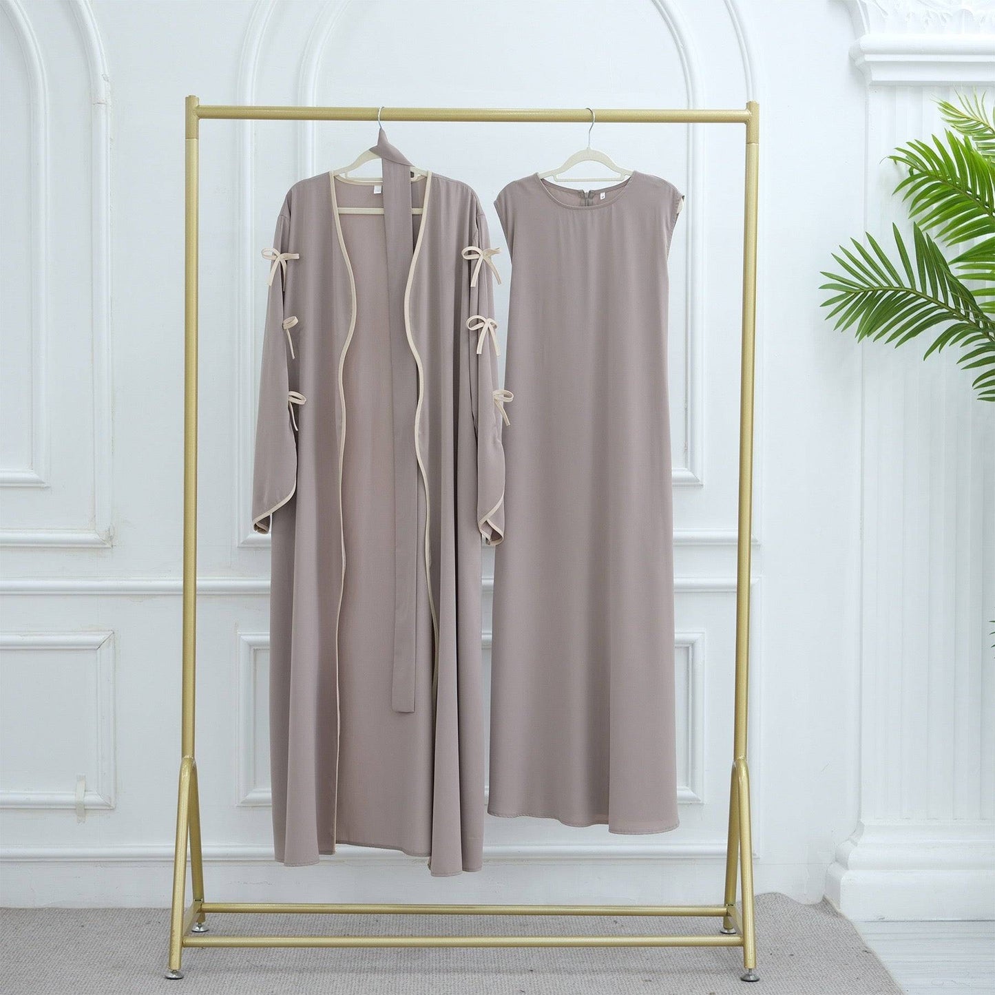 Wavy Edge Bow Open Abaya (EG110) - Elara Global